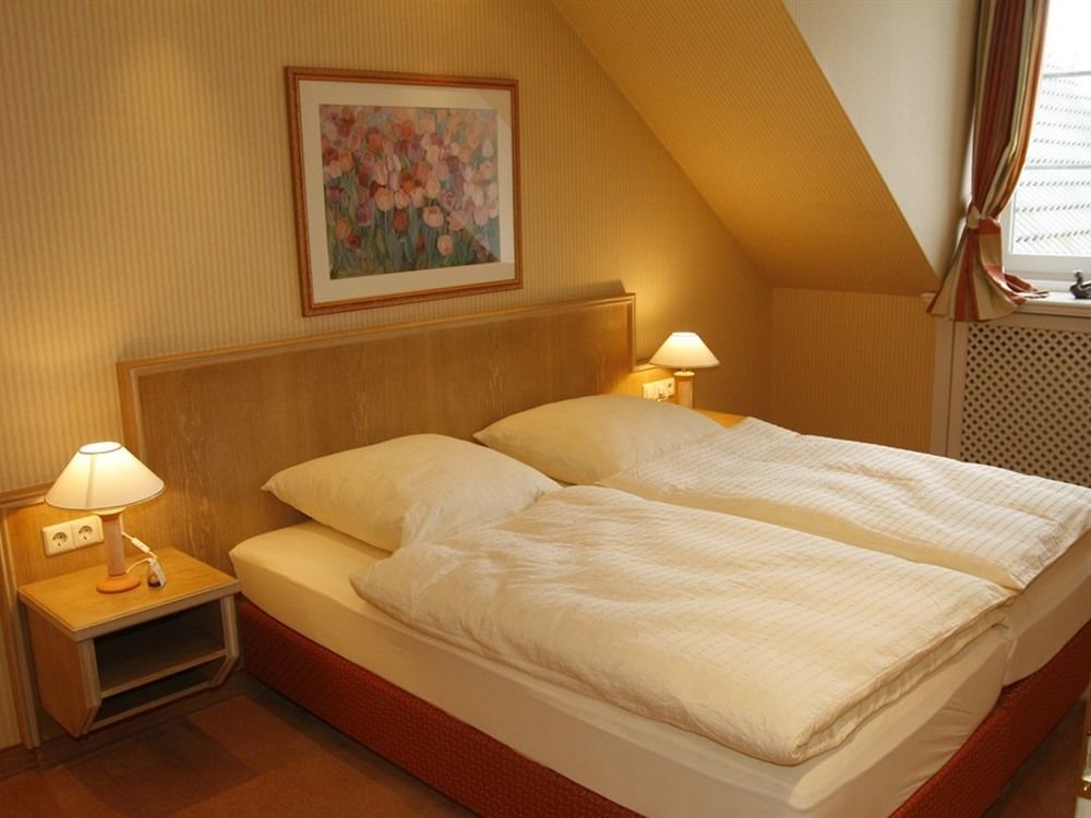 Ententurm - Hotel Und Eventlocation Steinhagen  Buitenkant foto